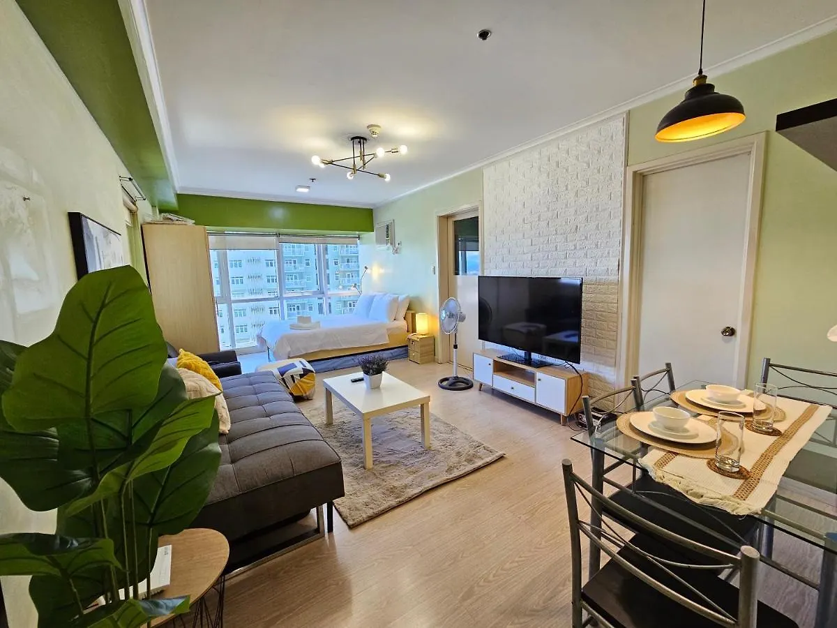 Apartment South Of Market Near High Street Bgc Classy & Stylish Studio, Central Location With City View Manila Philippines
